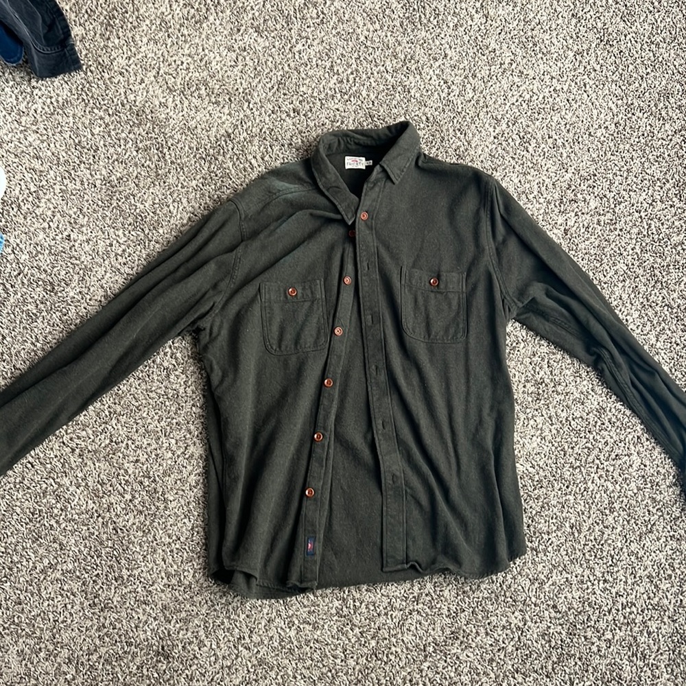 Faherty great condition button down. XL